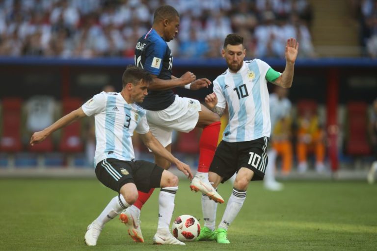 Photo credit should read ROMAN KRUCHININ/AFP via Getty Images