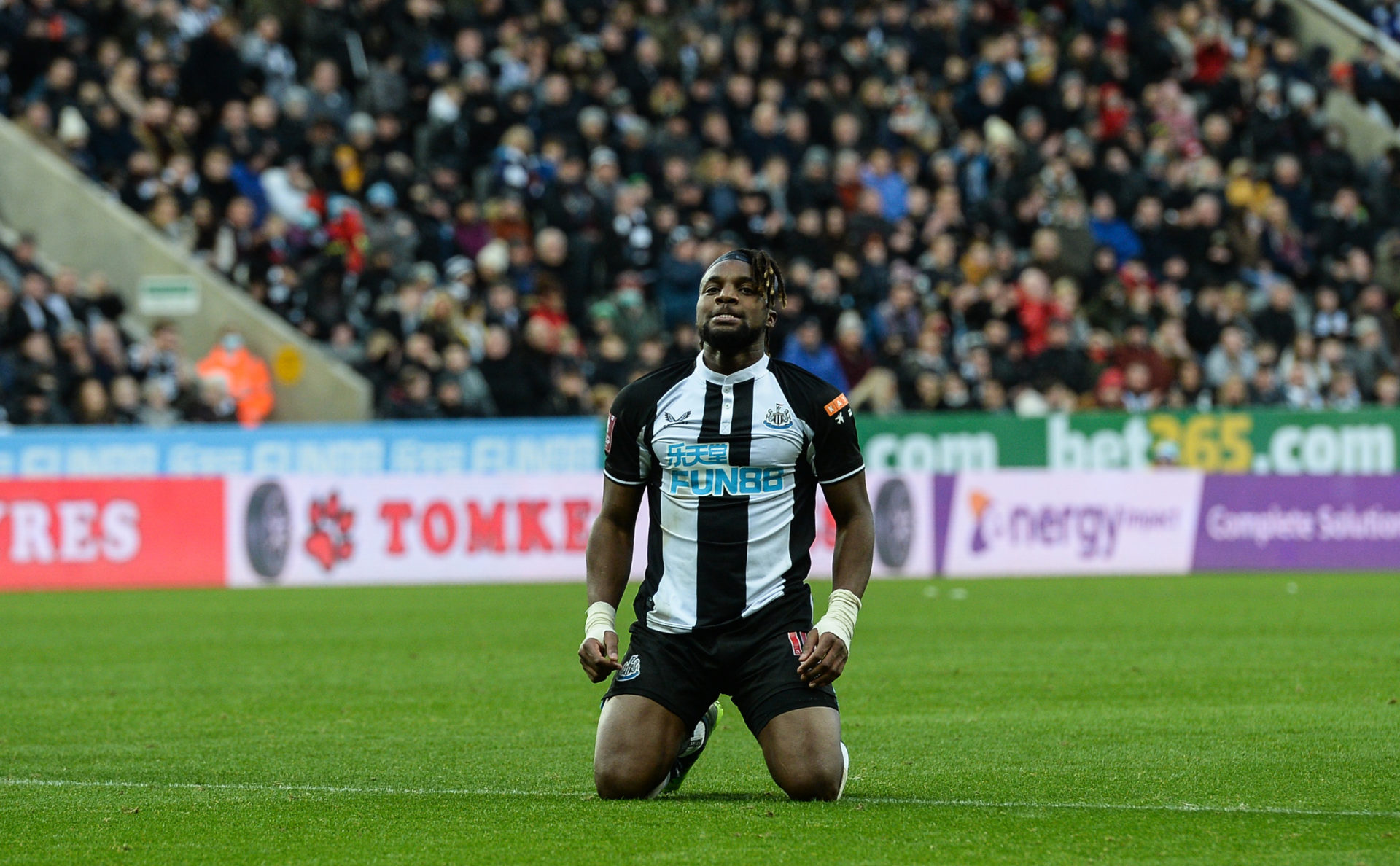 Photo by Serena Taylor/Newcastle United via Getty Images