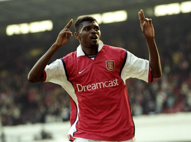 16 Oct 1999:  Nwankwo Kanu scores Arsenal's 4th goal during the FA Carling Premiership match against Everton at Highbury in London, England. Arsena...