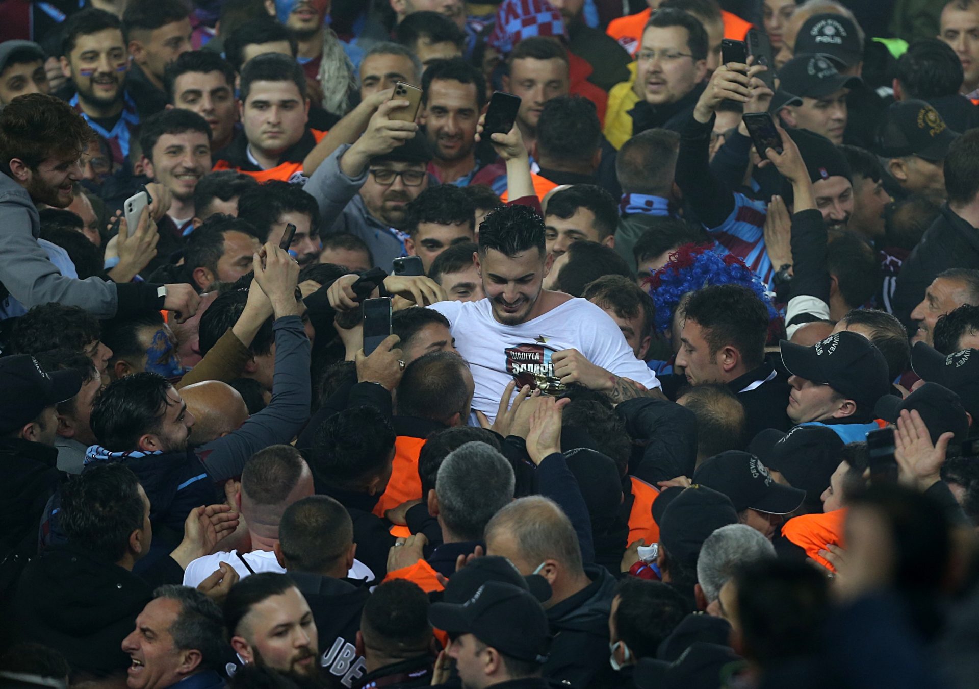Photo by Hakan Burak Altunoz/Anadolu Agency via Getty Images