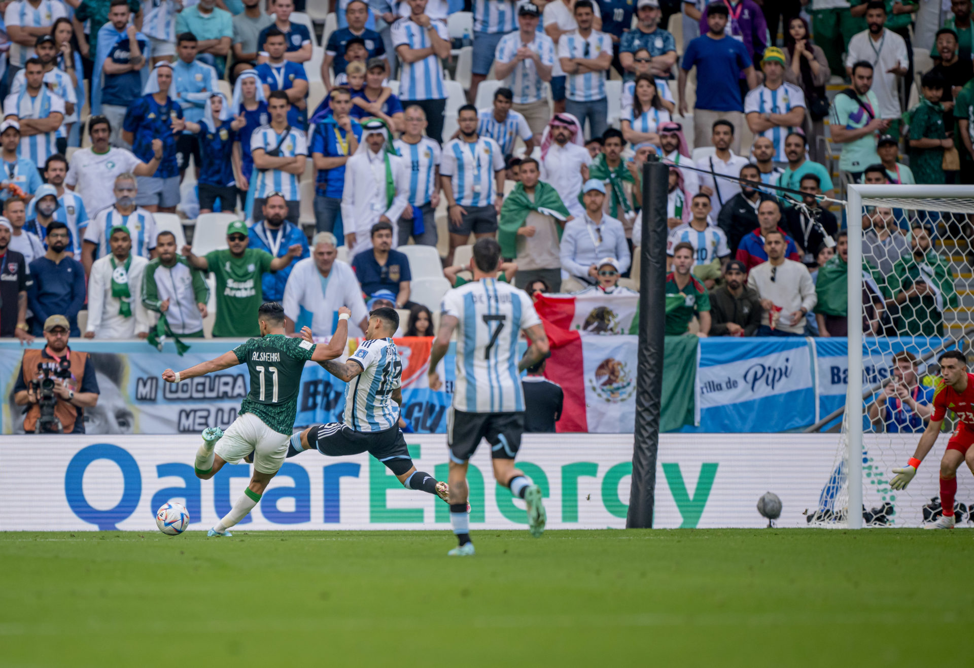 Photo by Marvin Ibo Guengoer - GES Sportfoto/Getty Images
