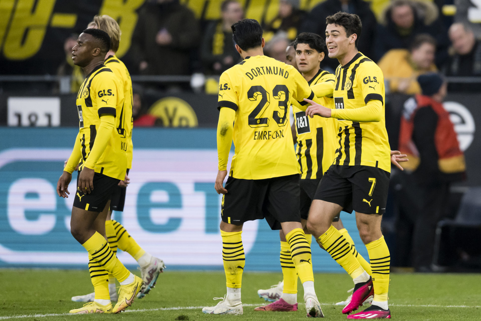 Photo by Alexandre Simoes/Borussia Dortmund via Getty Images
