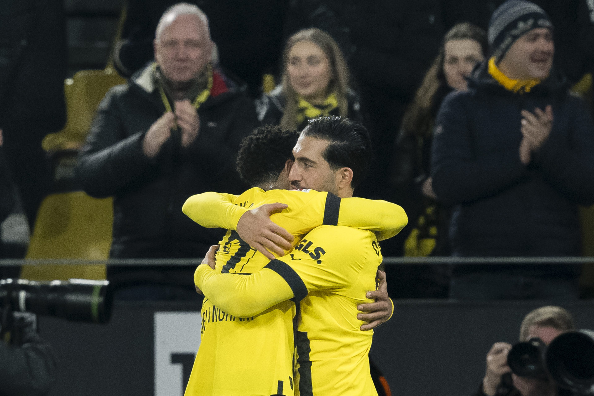 Photo by Alexandre Simoes/Borussia Dortmund via Getty Images