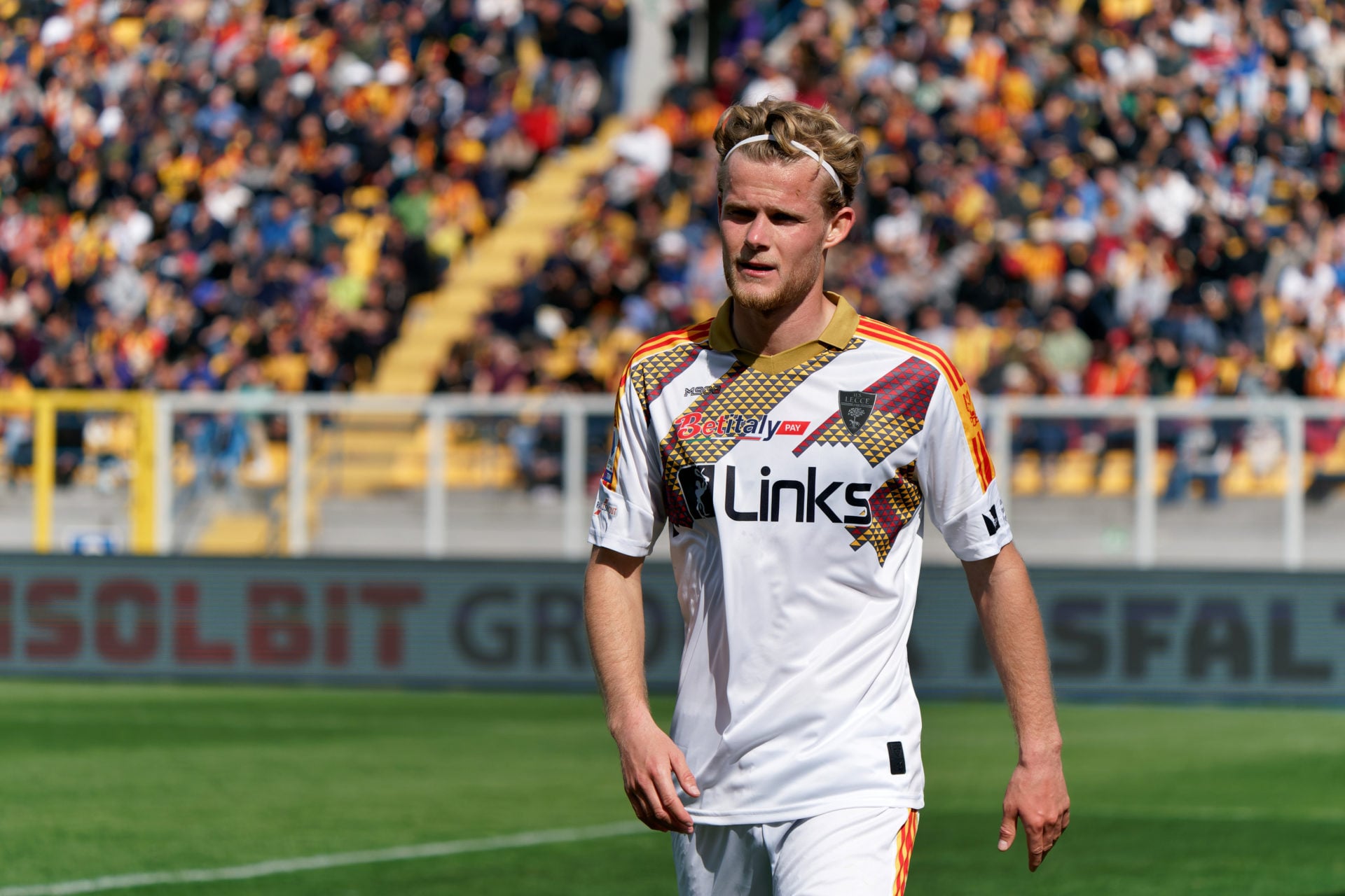 Photo by Emmanuele Mastrodonato/LiveMedia/NurPhoto via Getty Images