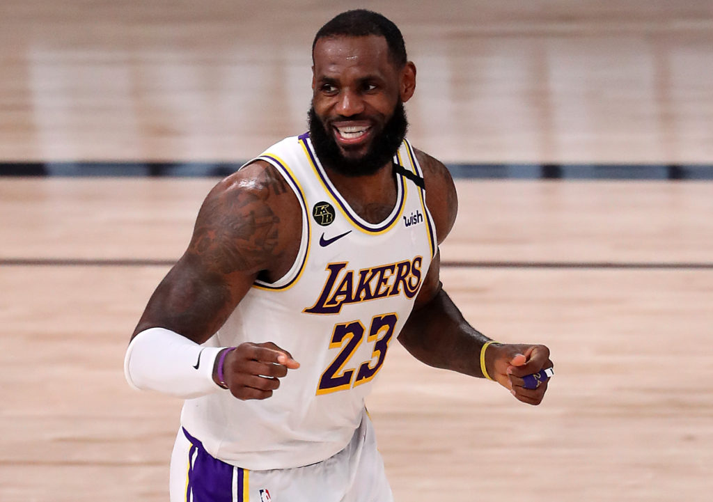 lebron james injured foot dancing kendrick lamar