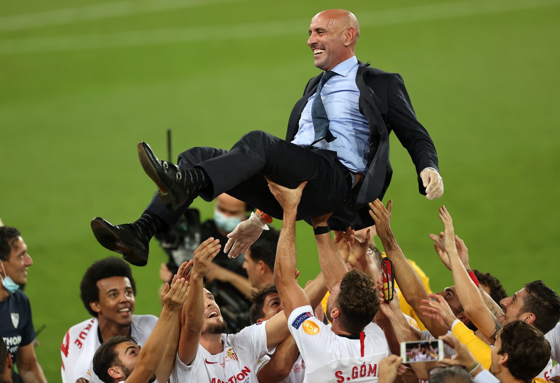 Photo by LARS BARON/POOL/AFP via Getty Images