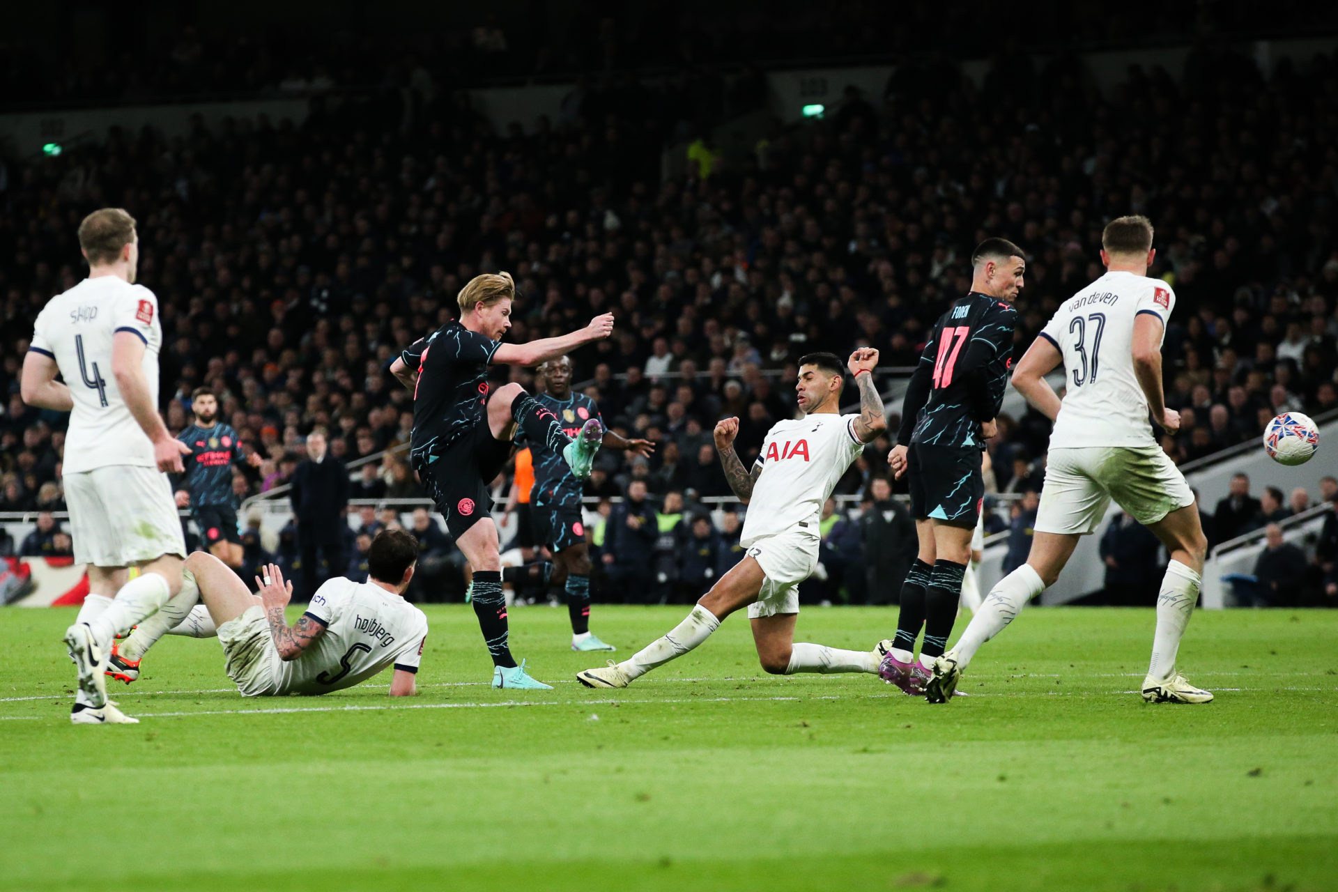 Photo by James Gill - Danehouse/Getty Images