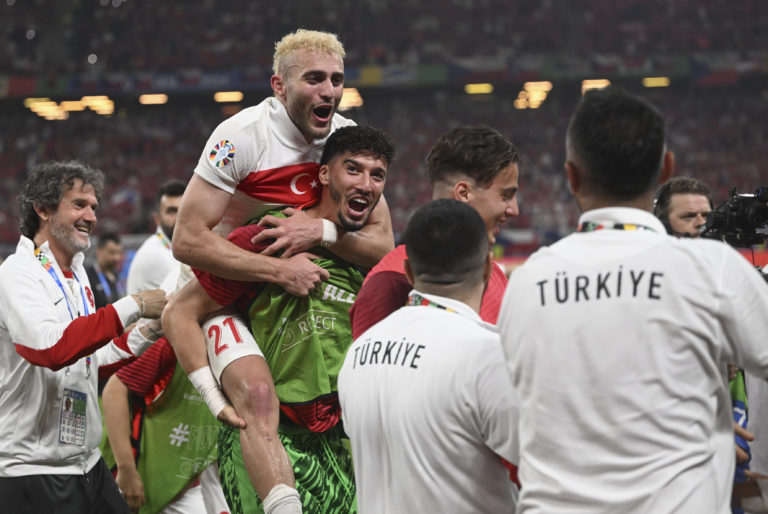 Photo by Halil Sagirkaya/Anadolu via Getty Images