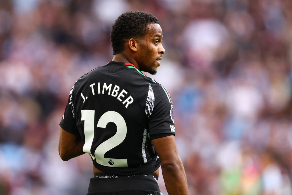 Jurrien Timber playing for Arsenal away at Aston Villa