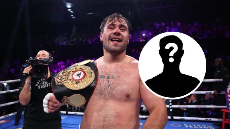 Dave Allen with WBC Inter-continental Heavyweight belt