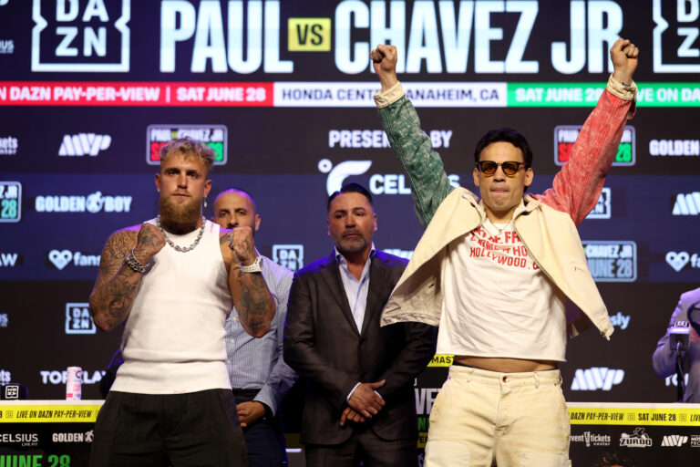 Photo by Cris Esqueda/Golden Boy/Getty Images