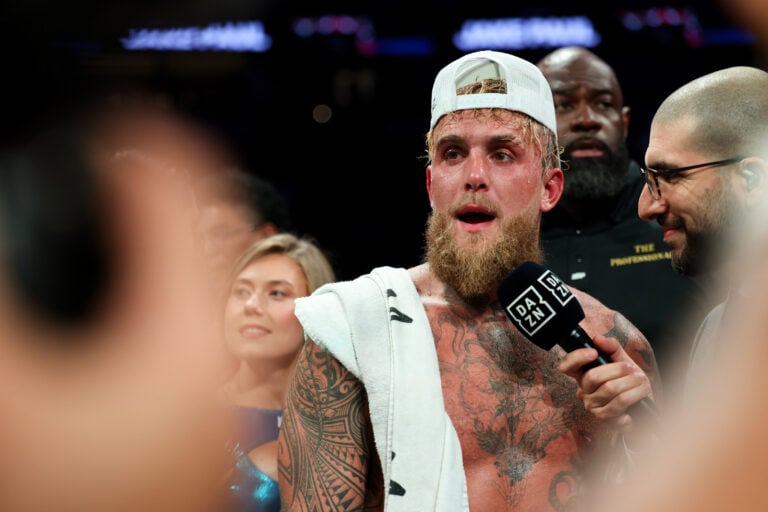 Photo by Cris Esqueda/Golden Boy/Getty Images