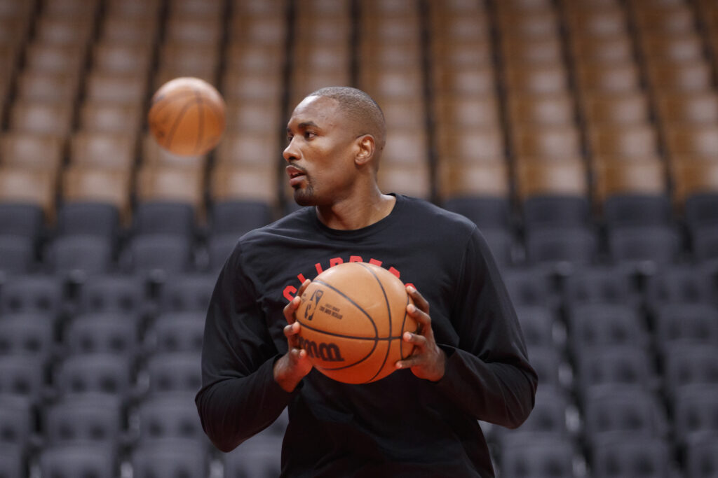 Los Angeles Clippers v Toronto Raptors