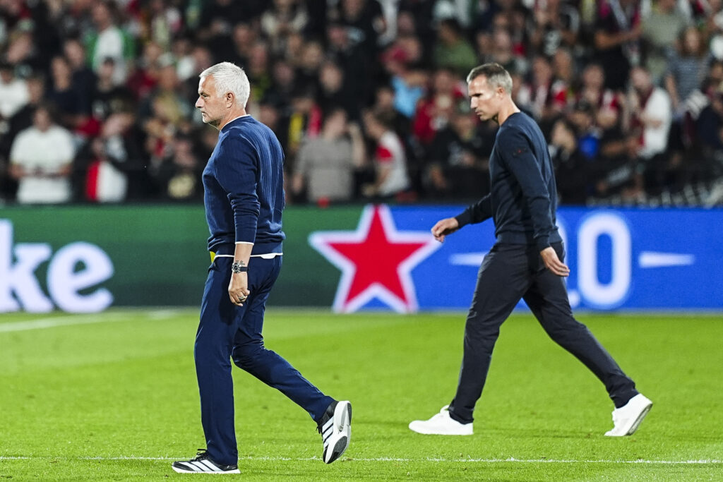 Feyenoord v Fenerbahce - UEFA Champions League