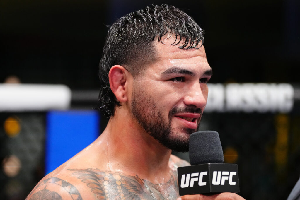 UFC Fight Night: Dolidze v Hernandez