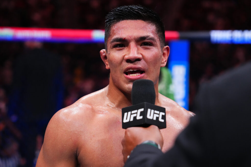 Noche UFC: Font v Martinez