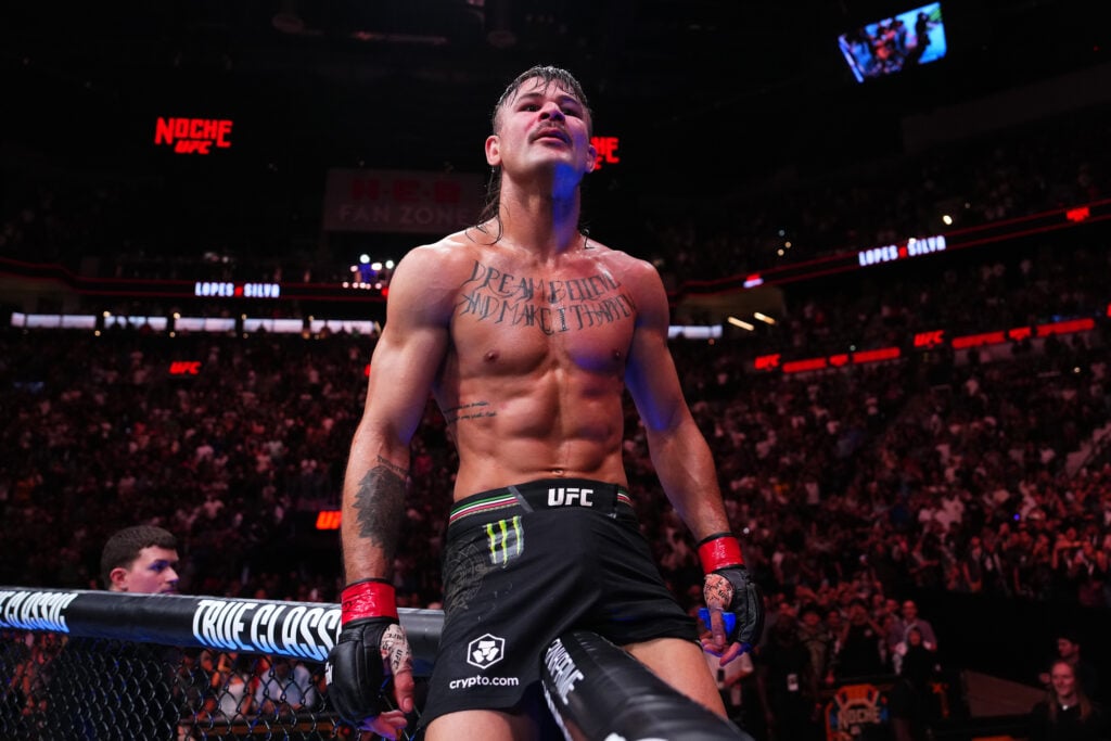Noche UFC: Lopes vs Silva