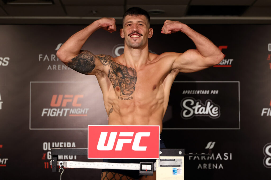 UFC Fight Night: Oliveira vs Gamrot Official Weigh-in