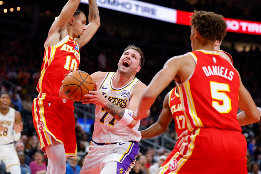 Los Angeles Lakers v Atlanta Hawks