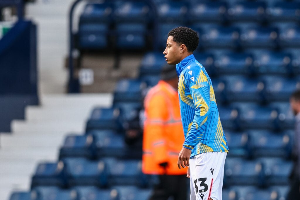 Yisa Alao, 33, of Sheffield Wednesday warms up during the Sky Bet Championship match between West Bromwich Albion and Sheffield Wednesday at The Hawthorns.