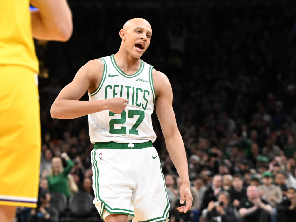 Los Angeles Lakers v Boston Celtics
