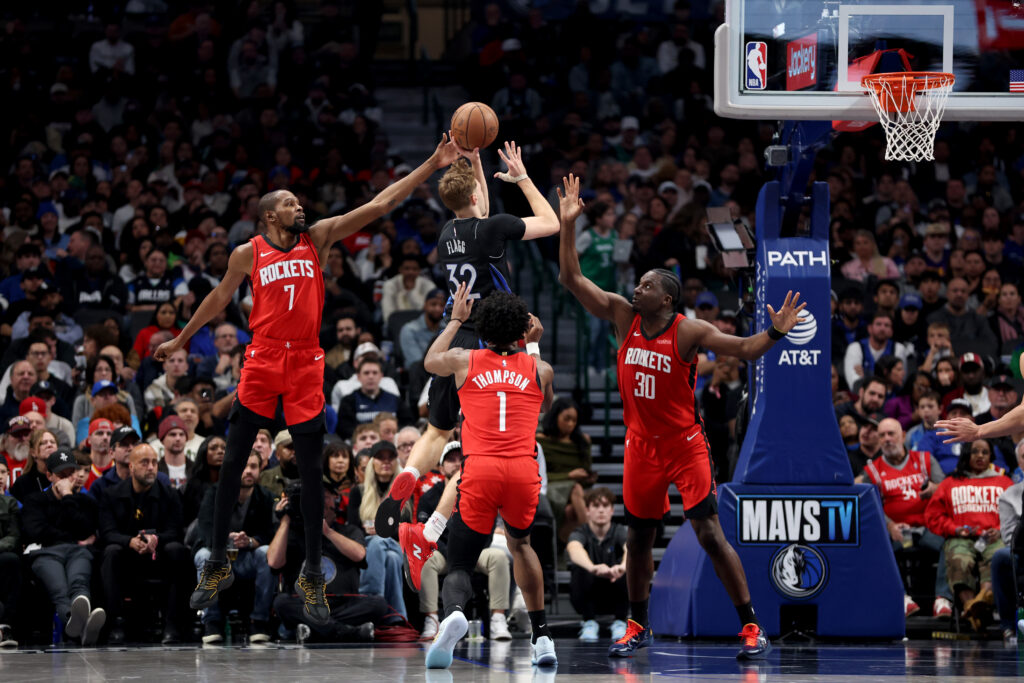 Houston Rockets v Dallas Mavericks