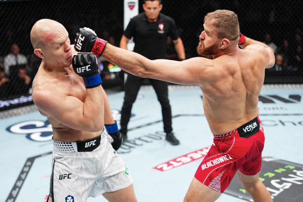 UFC 323: Blachowicz v Guskov