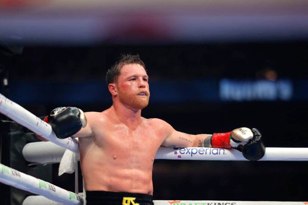 Canelo v Crawford