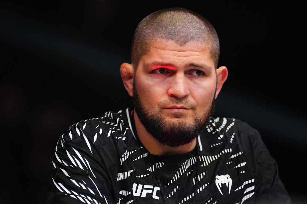 Khabib Nurmagomedov is seen in the corner of Ikram Aliskerov of Russia.