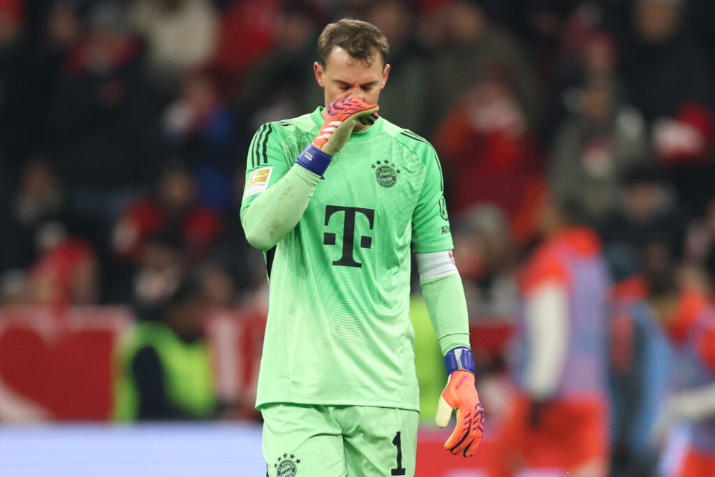 Manuel Neuer of FC Bayern Munich reacts during the Bundesliga match between FC Bayern München and 1. FSV Mainz 05 at Allianz Arena.