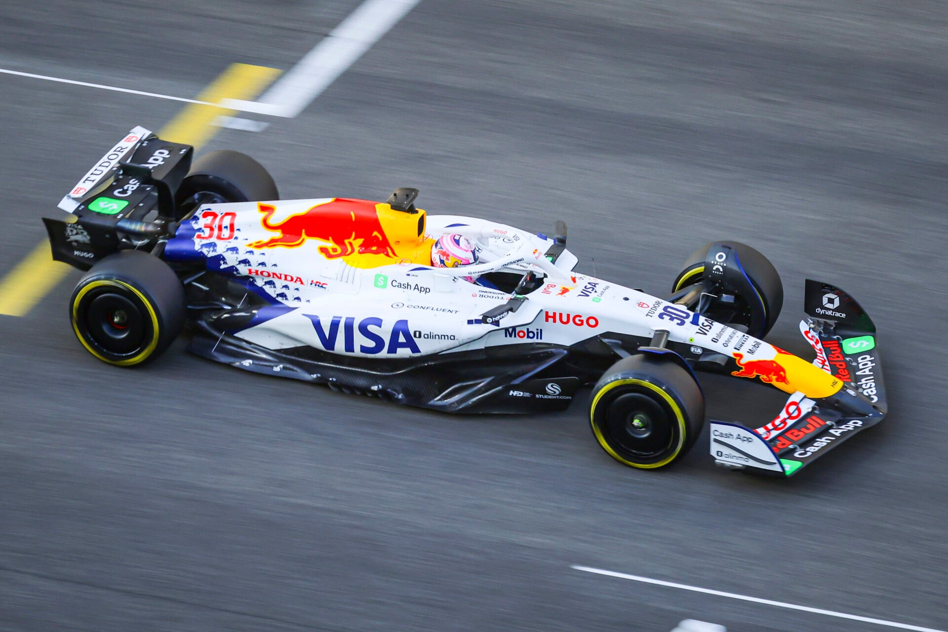 Photo by Nicolas Economou/NurPhoto via Getty Images