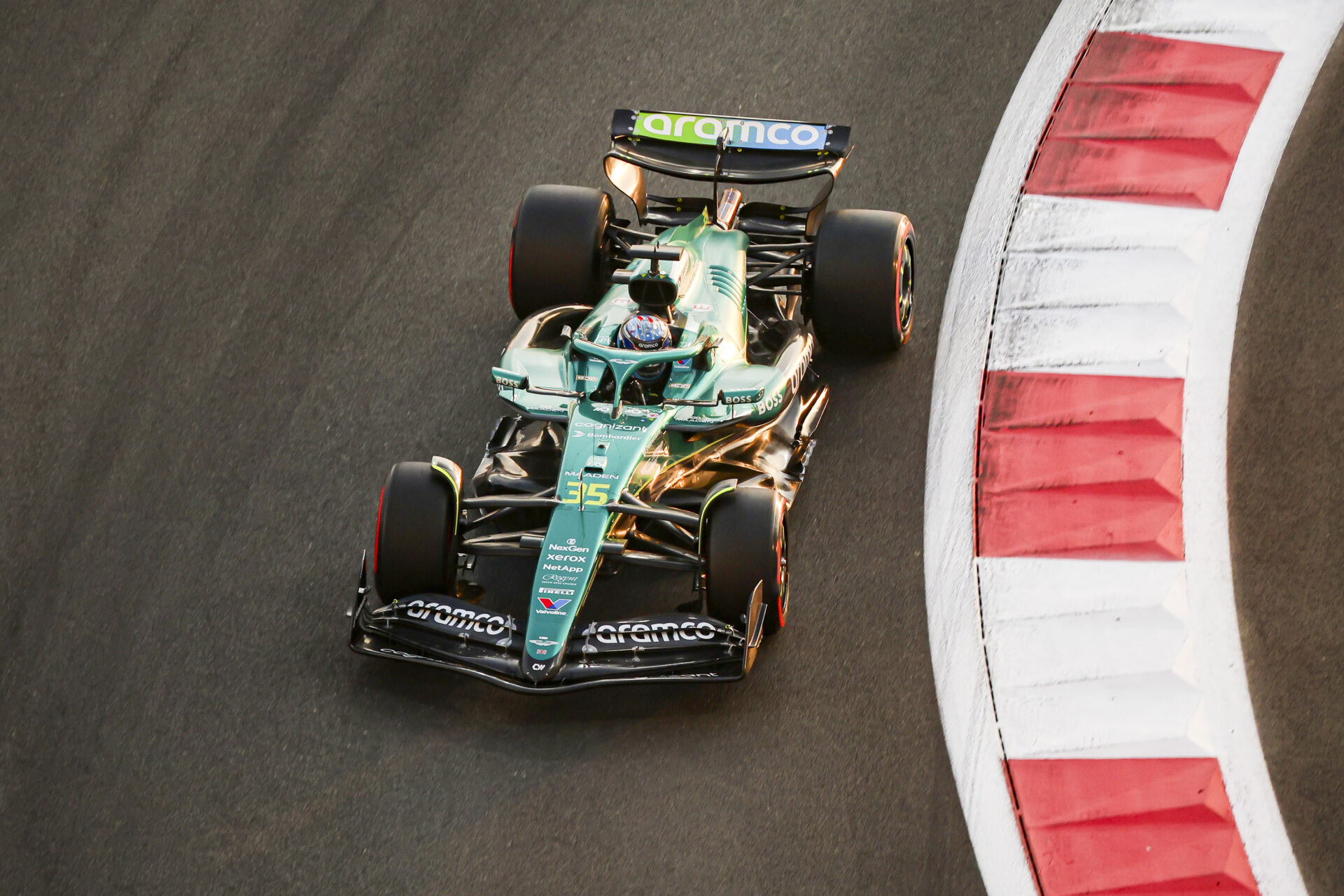 Photo by Nicolas Economou/NurPhoto via Getty Images
