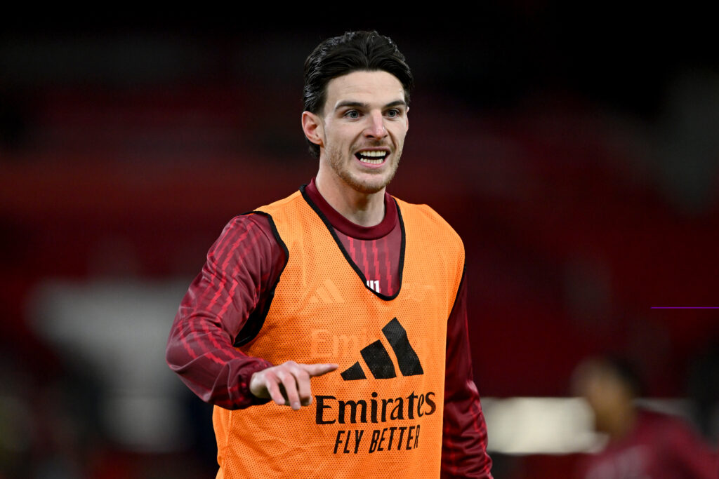 Declan Rice of Arsenal warms up prior to the Premier League match between Nottingham Forest and Arsenal.