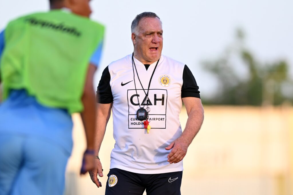 Curacao coach Dick Advocaat during a training session of the Curacao football team at the Ergilio Hato stadium