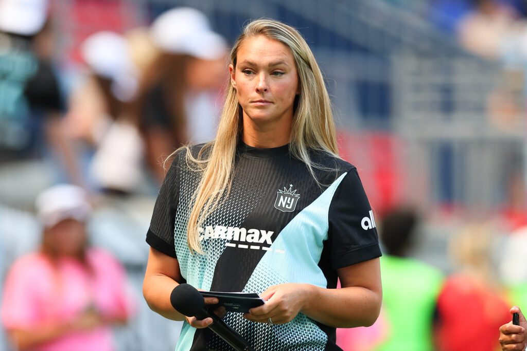 Kylie Kelce American podcaster and Dove spokesperson talks to the crowd prior to the NWSL game on August 9, 2025 at Sports Illustrated Stadium.