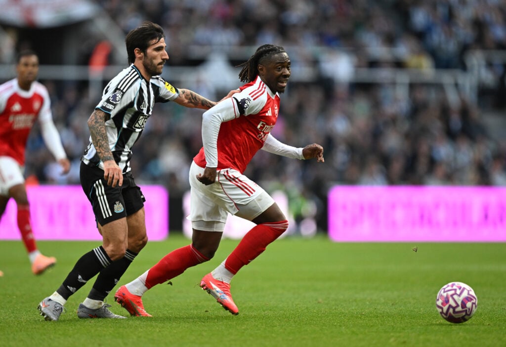 Eberechi Eze of Arsenal gets past Sandro Tonali of Newcastle United during the Premier League match between Newcastle United and Arsenal at St James' Park on September 28, 2025 in Newcastle upon Tyne, England.