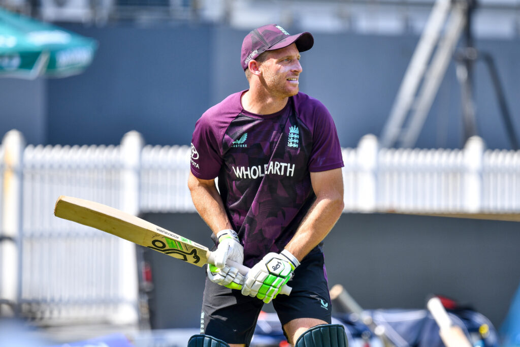 Jos Buttler of England participates in a practice session ahead of the 3rd One Day International match against Sri Lanka at the R. Premadasa International Cricket Stadium