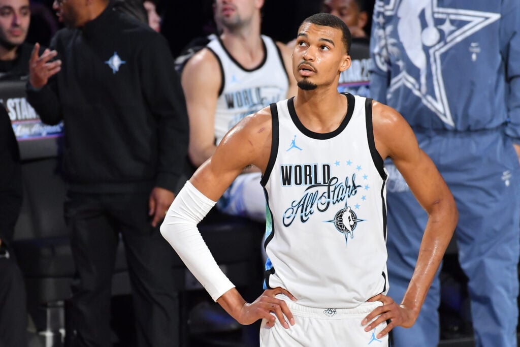 f the San Antonio Spurs and Team World looks on during the 75th NBA All-Star Game