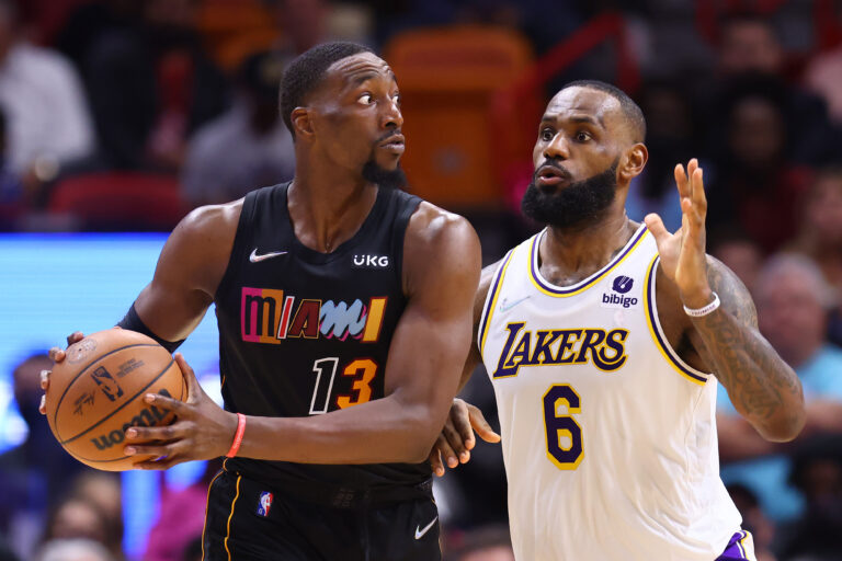 Photo by Michael Reaves/Getty Images