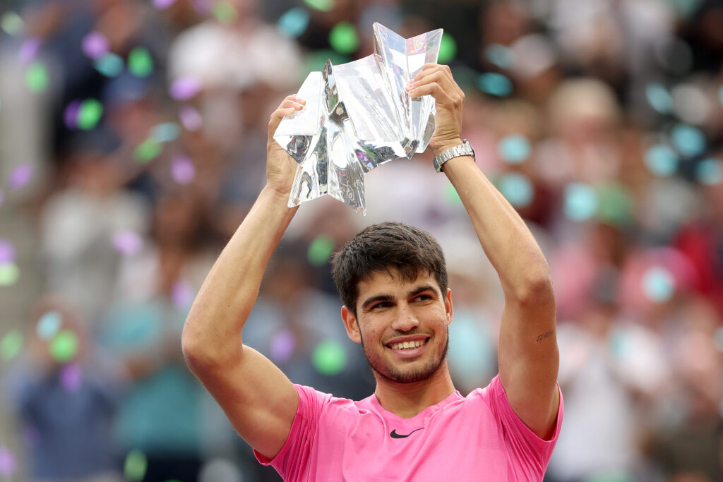 Carlos Alcaraz of Spain poses with the trophy after defeating Daniil Medvedev of Russia during the Men's Final of the BNP Paribas Open at the Indian Wells Tennis Garden on March 19, 2023 in Indian Wells, California.