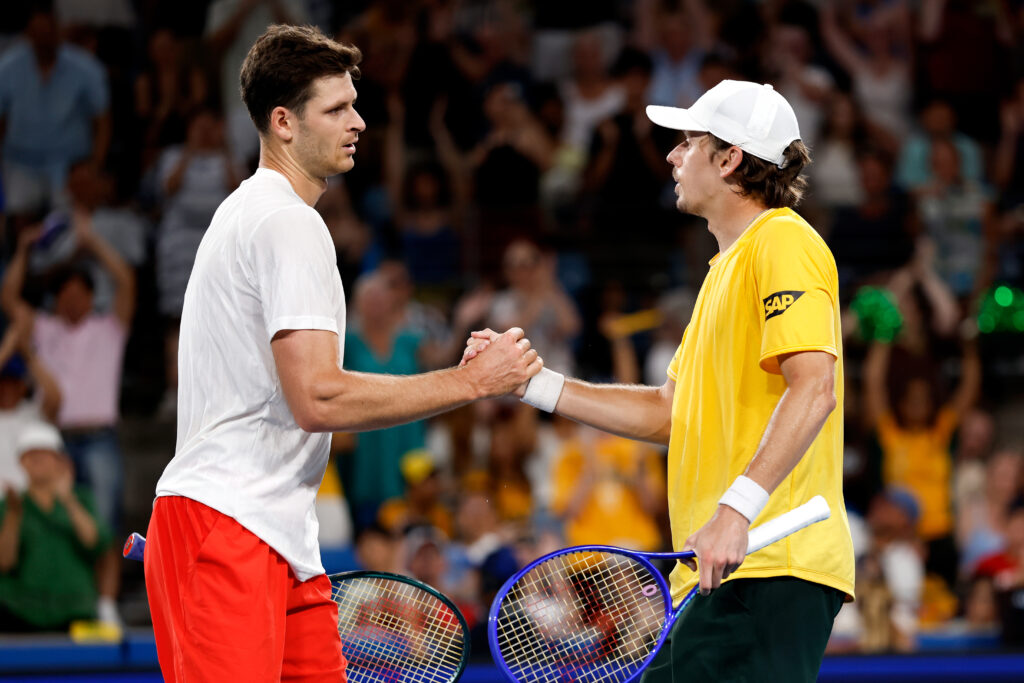 Hubert Hurkacz shakes hands with Alex de Minaur at the 2026 United Cup.