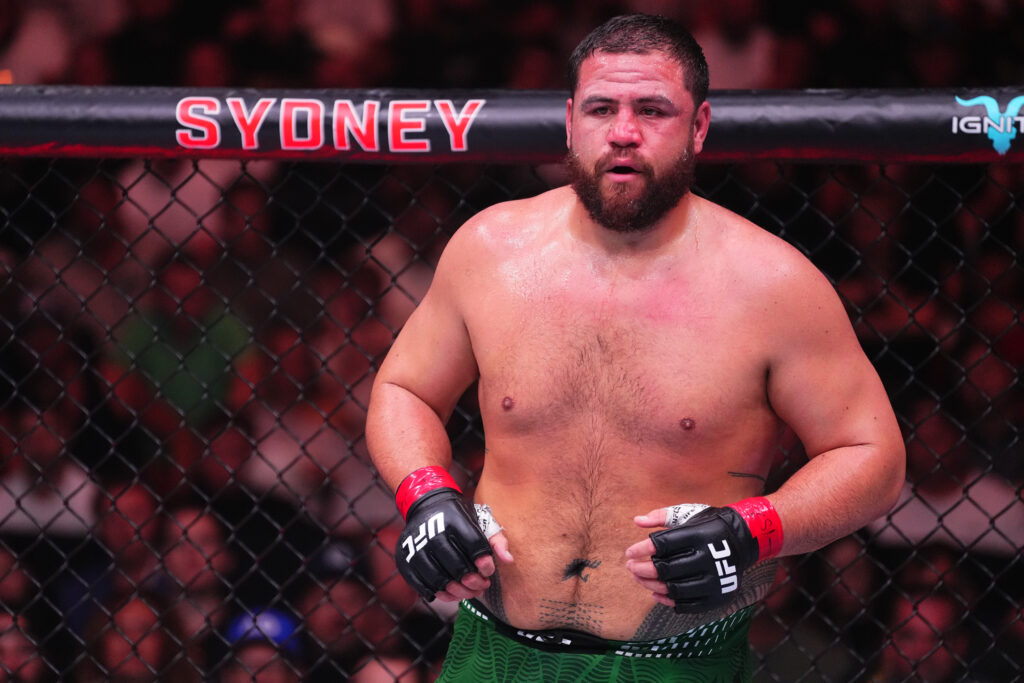 UFC 325: Tuivasa v Teixeira