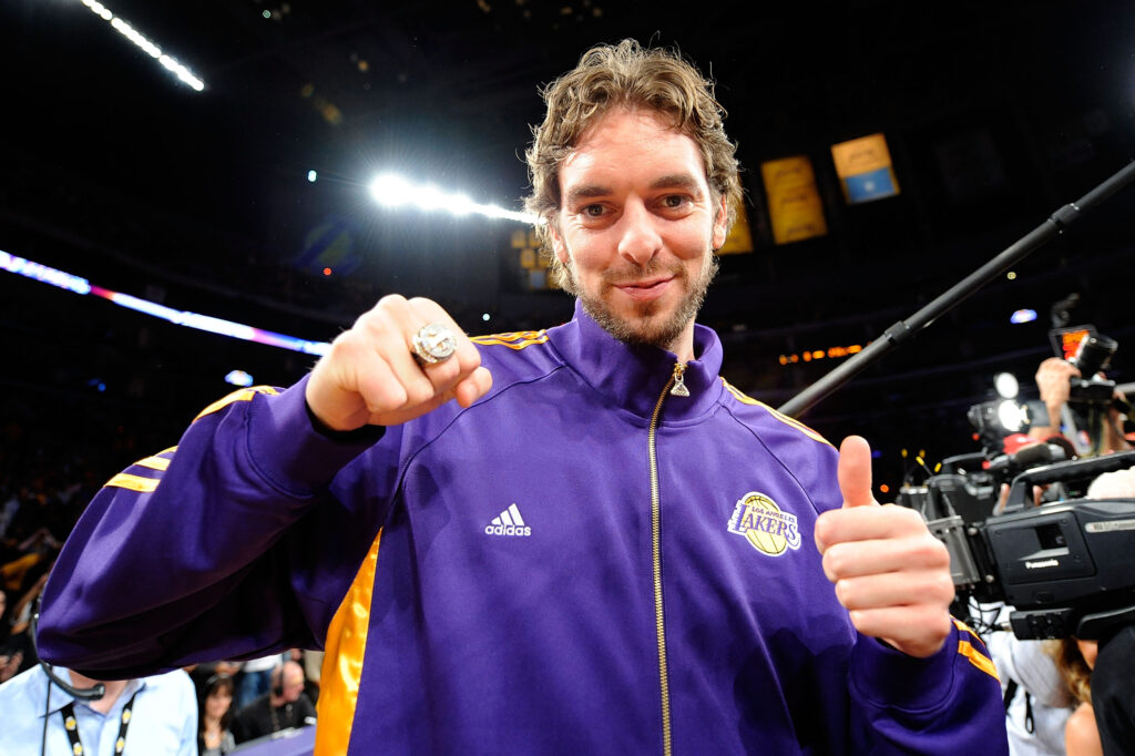 Pau Gasol #16 of the Los Angeles Lakers smiles after receiving his championship ring before the season opening game against the Los Angeles Clippers at Staples Center on October 27, 2009 in Los Angeles, California.