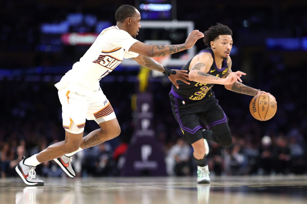 Phoenix Suns v Los Angeles Lakers