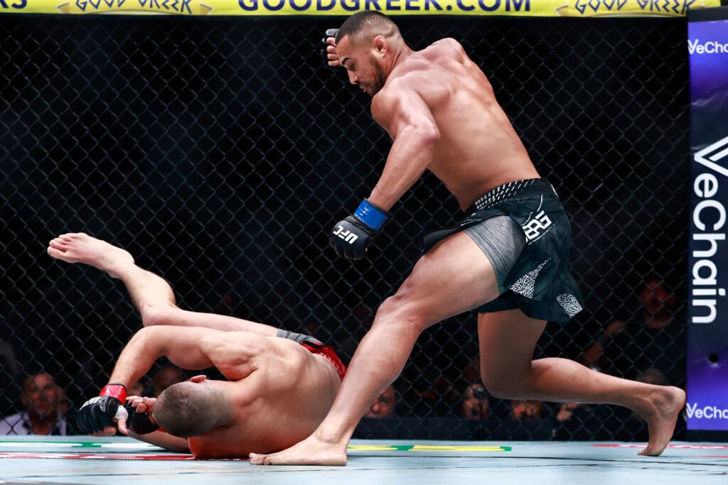 UFC 327: Procházka v Ulberg