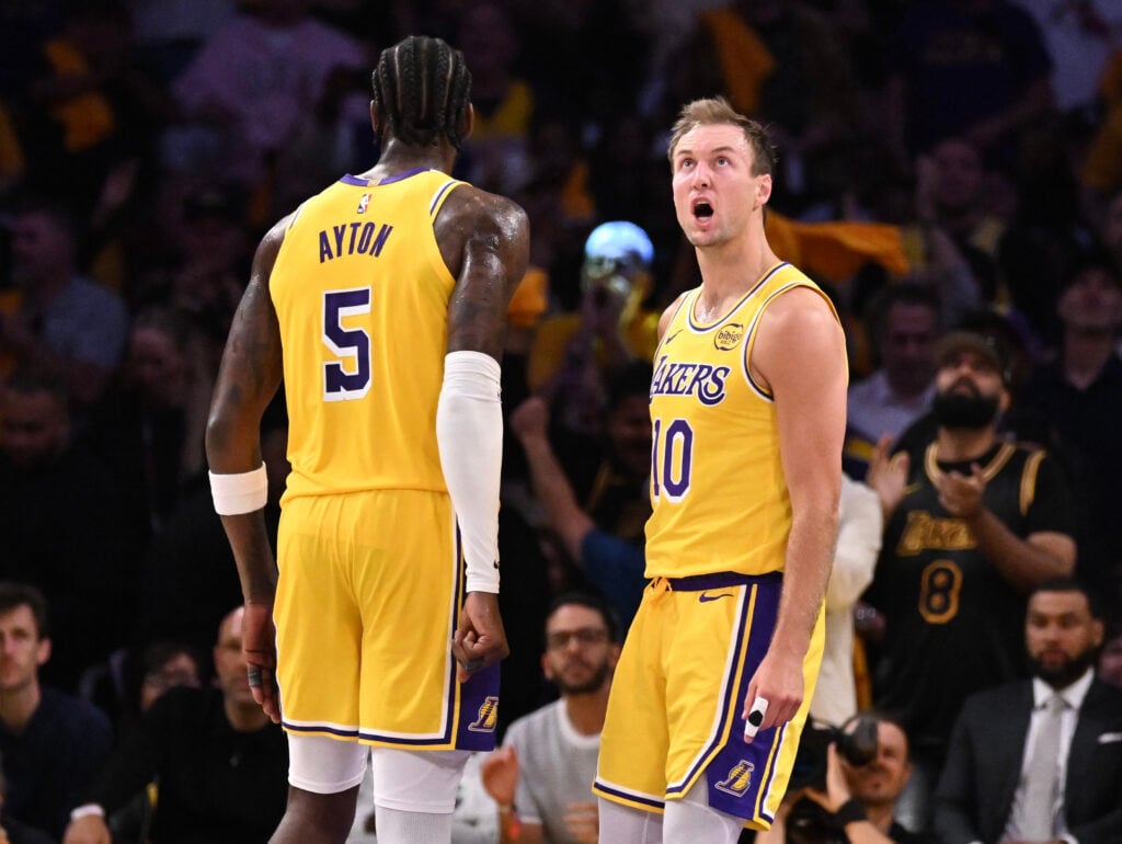 Los Angeles Lakers defeated the Houston Rockets 107-98 to win game 1 of the Western Conference first-round NBA playoff basketball game.