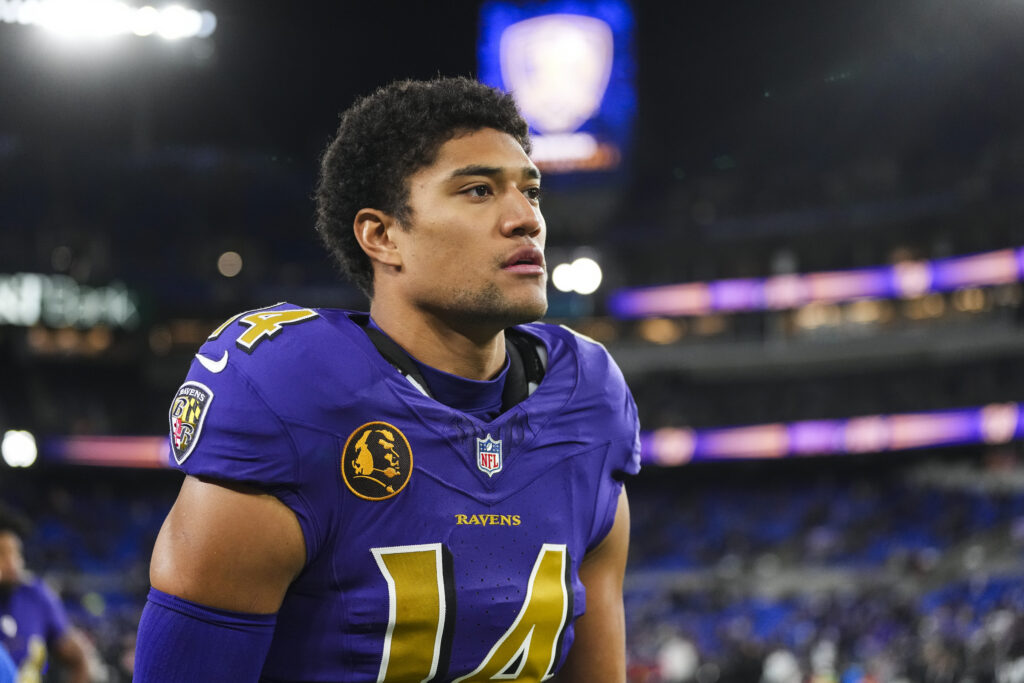 Kyle Hamilton #14 of the Baltimore Ravens warms up prior to an NFL football game against the Cincinnati Bengals at M&T Bank Stadium.