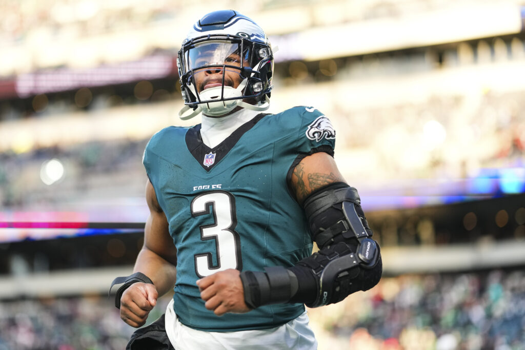 Nolan Smith Jr. #3 of the Philadelphia Eagles exits the field after warmups prior to an NFL wild card playoff football game against the San Francisco 49ers at Lincoln Financial Field.