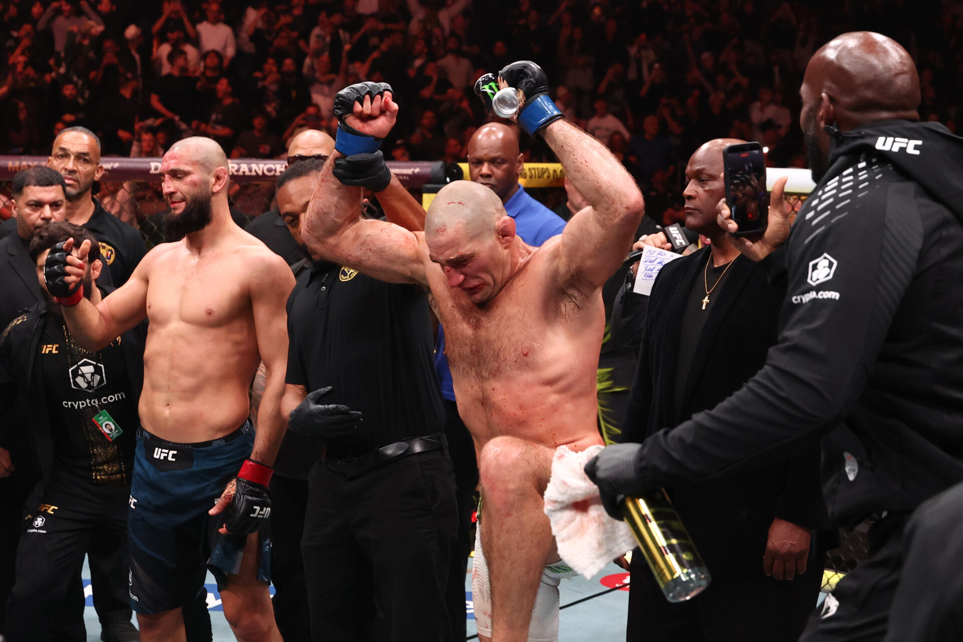 Photo by Ed Mulholland/Zuffa LLC