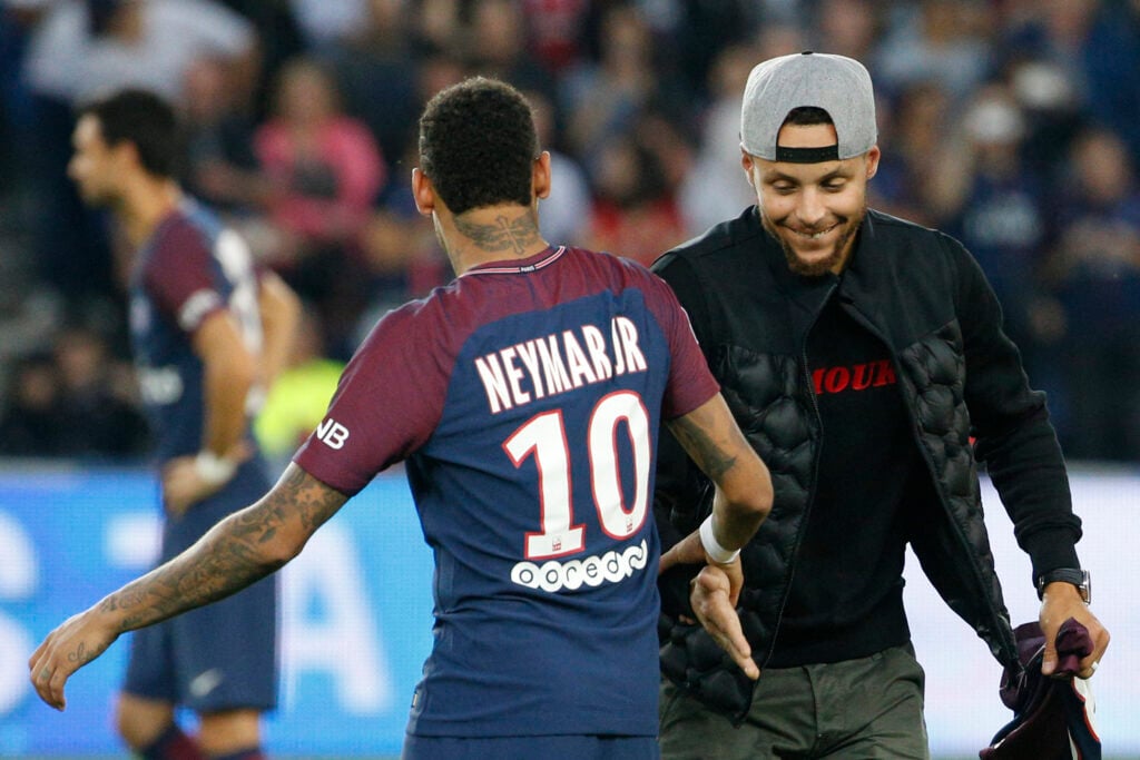 TOPSHOT-FBL-FRA-LIGUE1-PSG-SAINT-ETIENNE